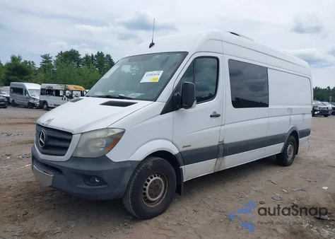 2014 Mercedes-Benz Sprinter 2500 High Roof z USA, uszkodzony, nr VIN WD4PE8DC5E5873469